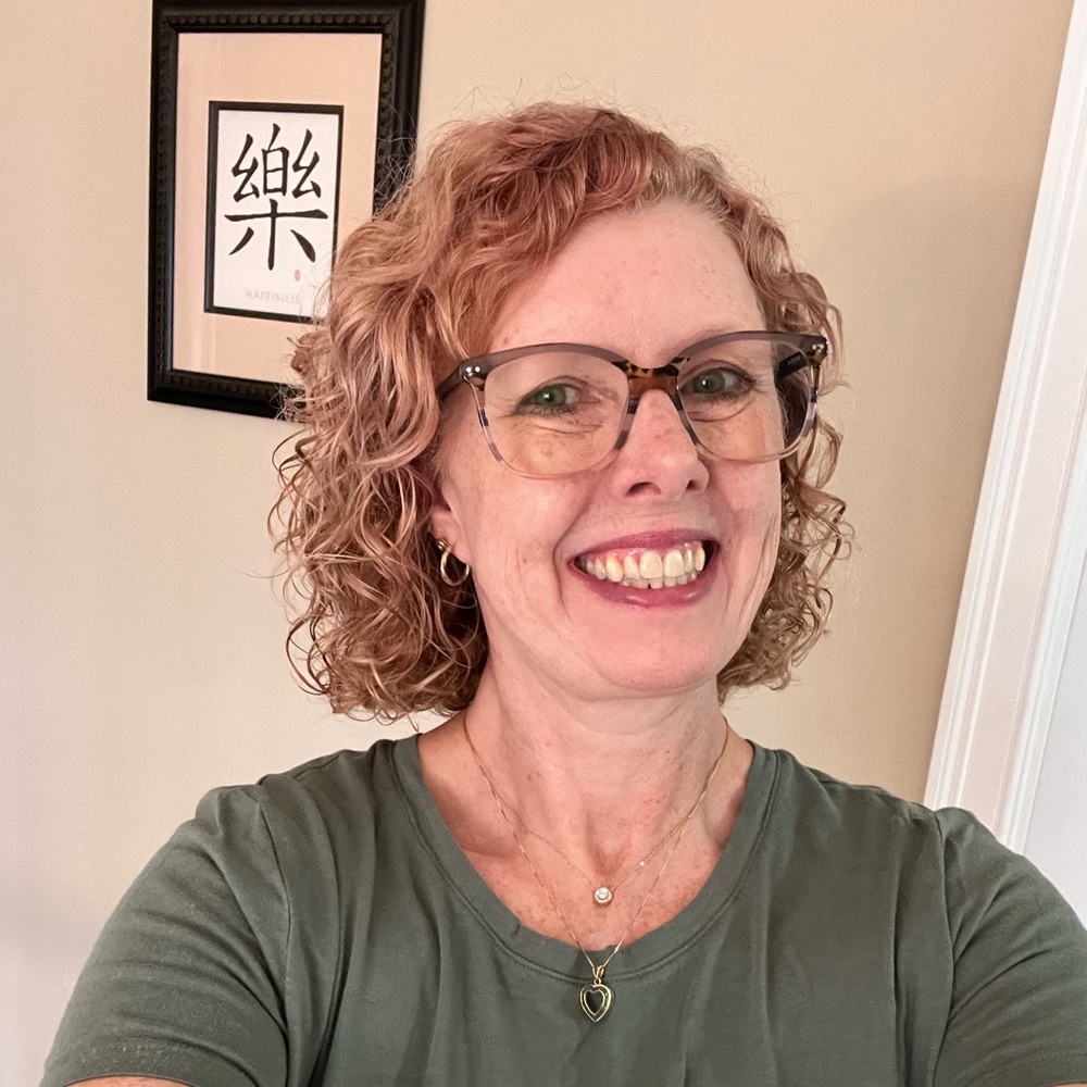 Meet your Posher, Julia